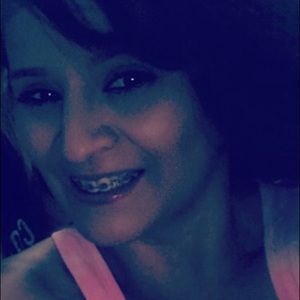 Meet your Posher, Gabriella